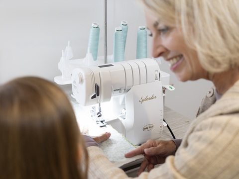 NEW! Baby Lock Splendor 8-Thread Combination Serger with ExtraordinAir™ Threading