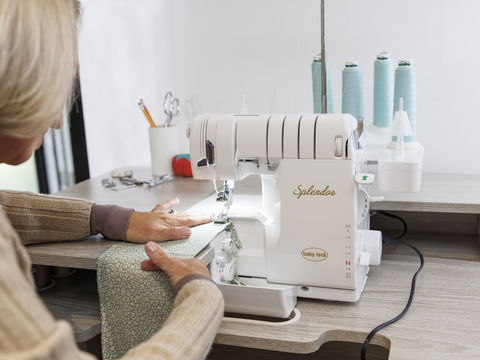 NEW! Baby Lock Splendor 8-Thread Combination Serger with ExtraordinAir™ Threading