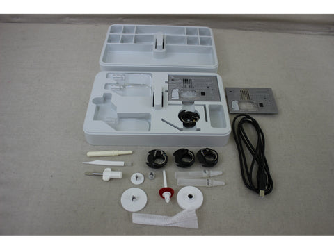 Janome Horizon Quilt Maker Memory Craft 15000 Sewing & Embroidery Machine -Pre-Owned