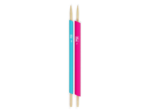 Prym Love Tube Turning Set with one medium blue and one large pink turner.