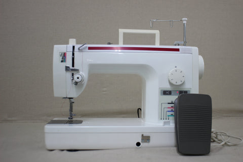Brother PQ1500S Straight Stitch Sewing Machine-Pre-Owned