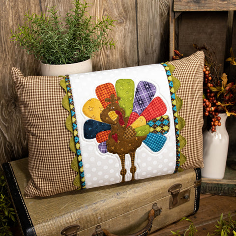 Whole Country Caboodle Gobble Gobble Pillow Wrap & Cover Kit