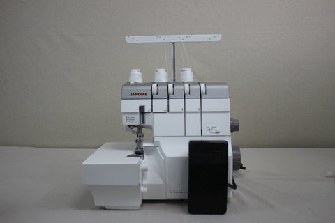 Preowned Janome 2000D Serger - 453