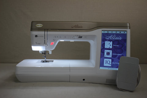 Preowned Baby Lock Altair Sewing & Embroidery - 964