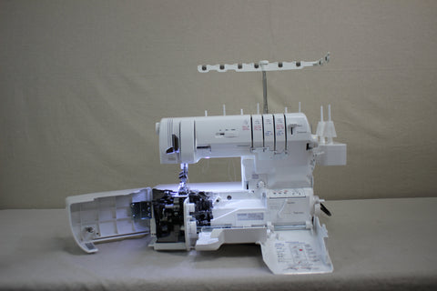 Preowned Baby Lock Ovation Combination Serger