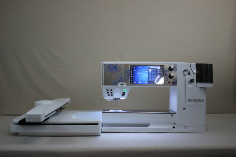Preowned Bernina 880 PLUS Sewing & Embroidery