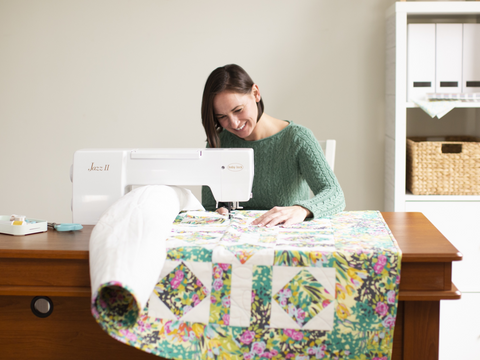 Baby Lock Jazz II Sewing Machine