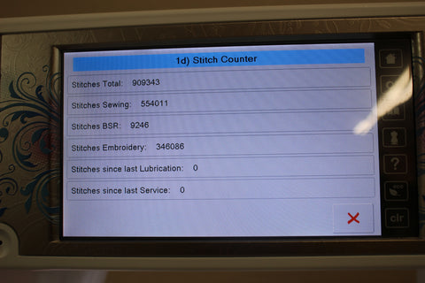 Preowned Bernina 880 PLUS Sewing & Embroidery
