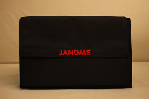 Preowned Janome Skyline S7 Sewing & Quilting - 132