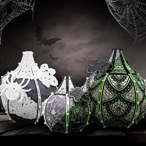 OESD Freestanding Spider Web Pumpkins