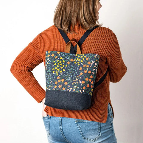Studio M Crossway Bag