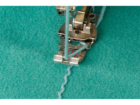 Baby Lock Applaud Creative Top Cover Stitch Machine with ExtraordinAir™ Threading