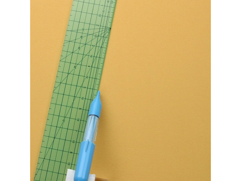 Clover Chaco Pen Style Liner - Blue