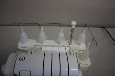 Preowned Baby Lock Evolve Serger - 226