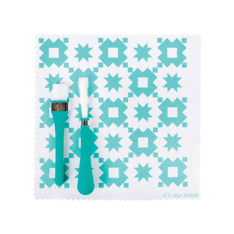 Oh Sew Clean Brush & Cloth Set