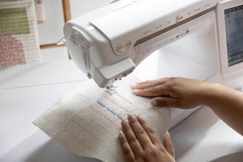 Baby Lock Luna Sewing & Embroidery Machine