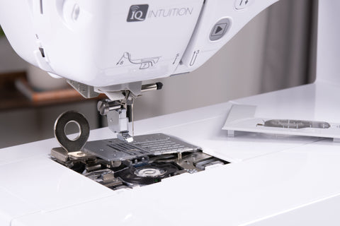 Baby Lock Luna Sewing & Embroidery Machine