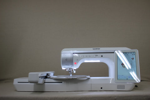 Brother Luminaire 2 Innov-ís XP2 Sewing & Embroidery Machine-Pre-Owned