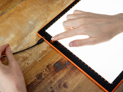 NEW! Daylight Wafer 1 Light Pad (A4)