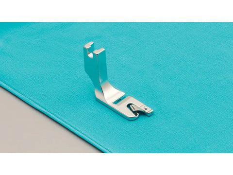 Rolled Hem Foot for Accomplish