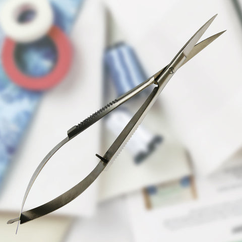 Floriani Squeeze N Snip Tool